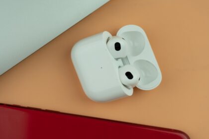 AirPods Apple