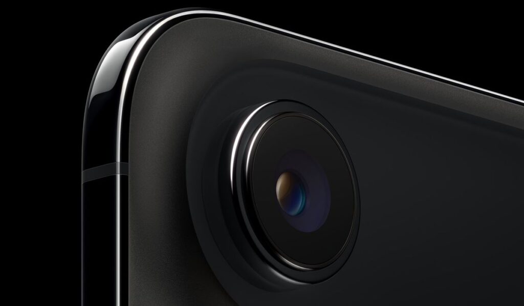 iPhone Air camera