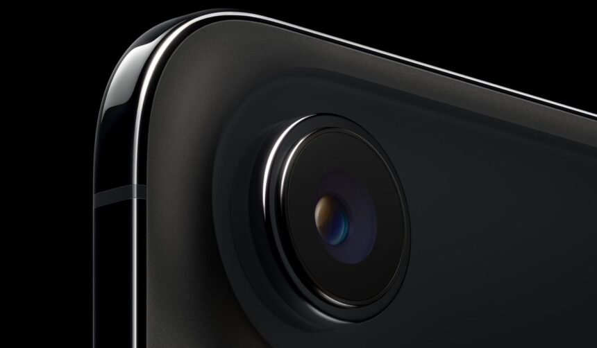 iPhone Air camera