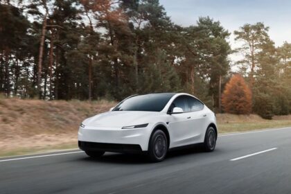 Tesla Model Y Standard