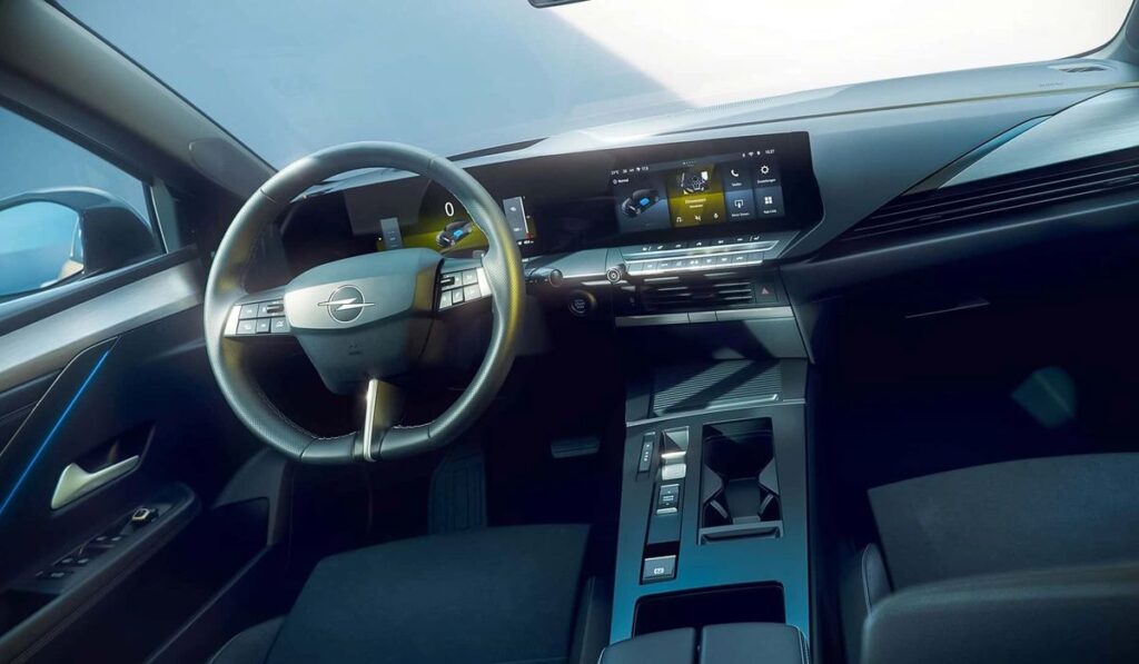 Opel Astra 2026 interni