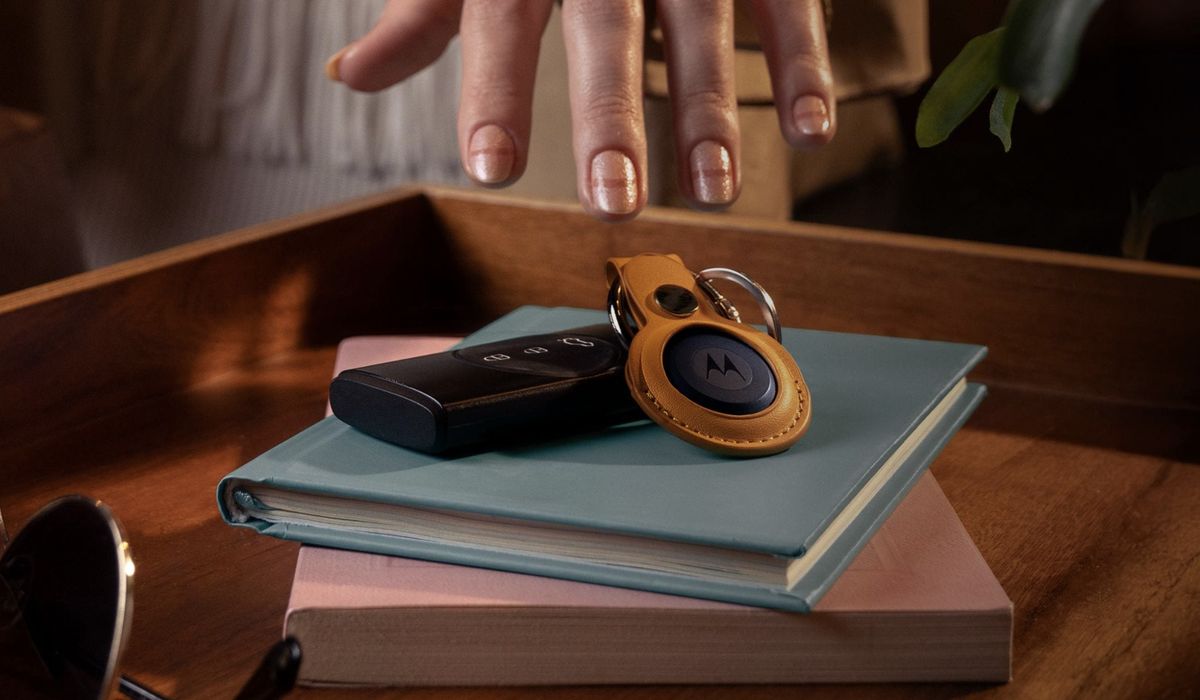 Motorola Moto Tag