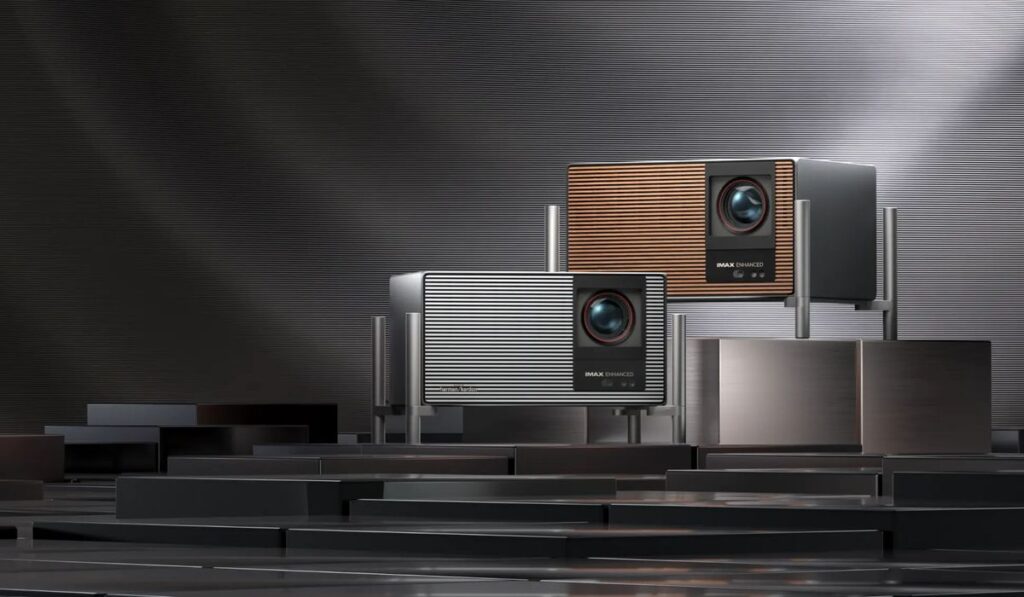 XGIMI TITAN Noir Max