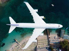 aereo bianco